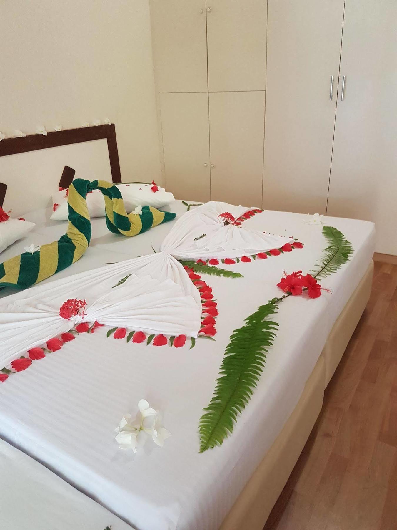 Fulidhoo La Perla Guest House Exterior foto